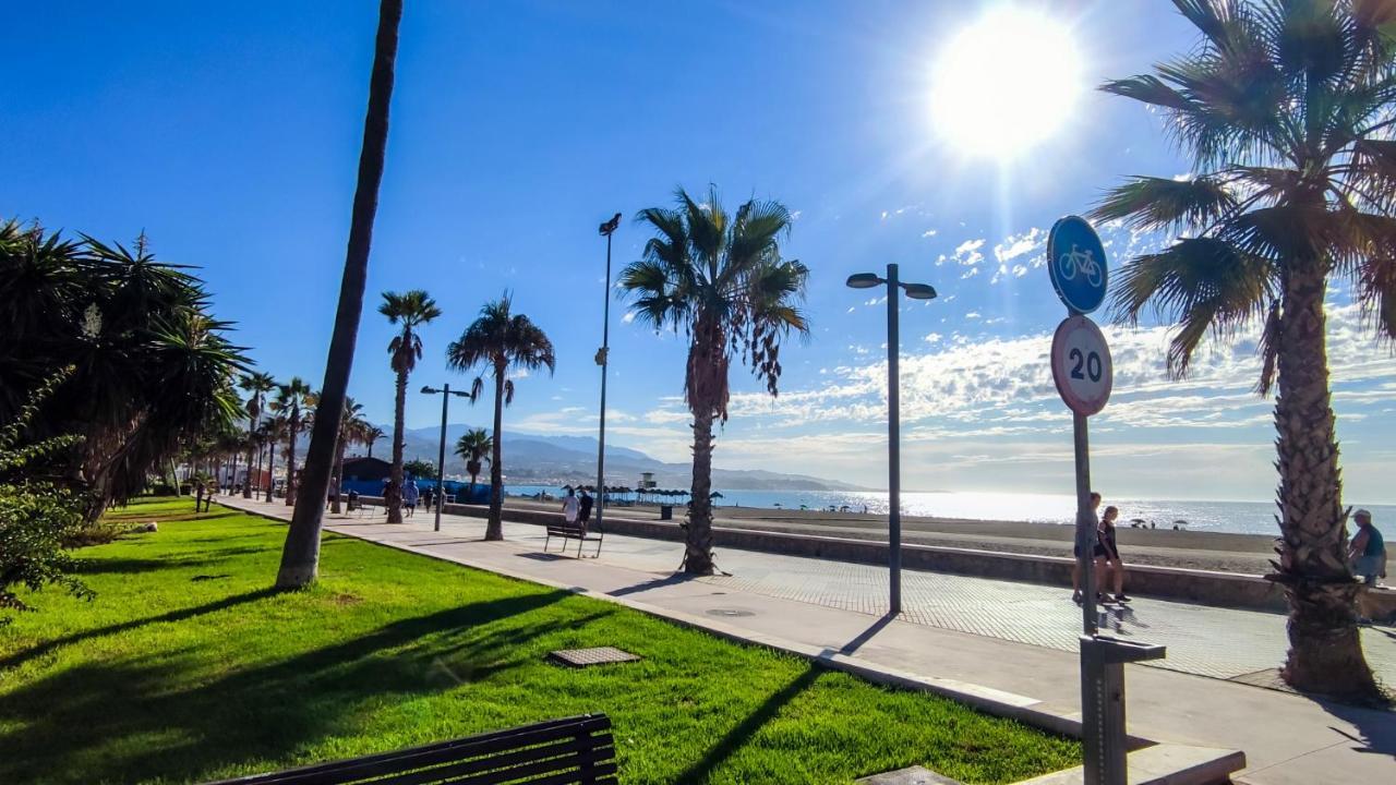 Apartamento Bonita casa pequeña Torre Del Mar Exterior foto